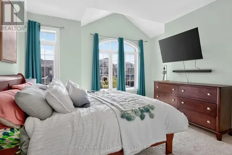 22 Hayeraft Street Whitby ON L1P 0C6