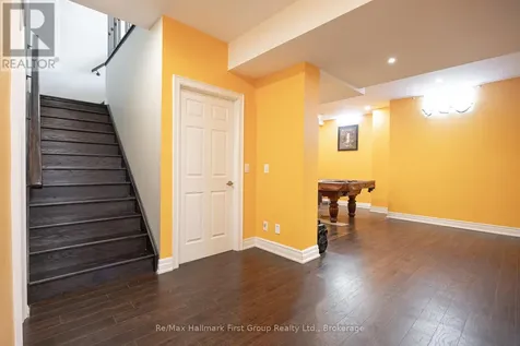 22 Hayeraft Street Whitby ON L1P 0C6