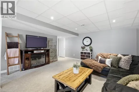 101 Tuffy Macdougall Court Harriston ON N0G 1Z0