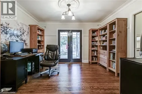 3021 Lakeshore Road Burlington ON L7N 1A2