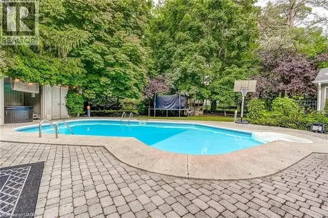 3021 Lakeshore Road Burlington ON L7N 1A2