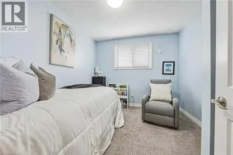 29 Hopewell Crescent Stoney Creek ON L8J 1P3