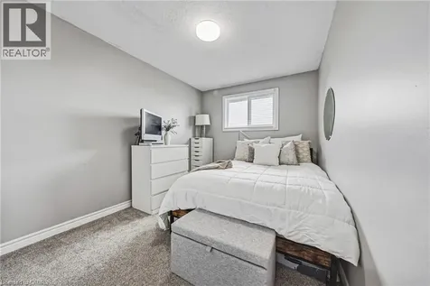 29 Hopewell Crescent Stoney Creek ON L8J 1P3