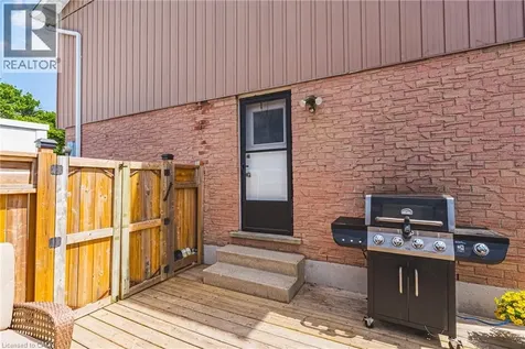 29 Hopewell Crescent Stoney Creek ON L8J 1P3