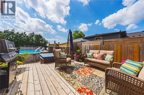29 Hopewell Crescent Stoney Creek ON L8J 1P3
