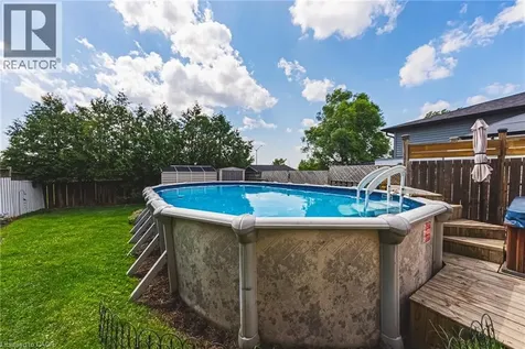 29 Hopewell Crescent Stoney Creek ON L8J 1P3