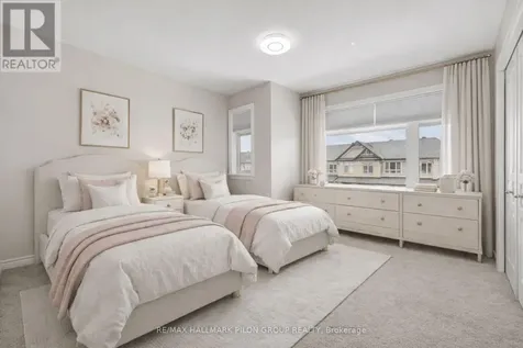 266 Shinleaf Crescent Ottawa ON K1W 0J2