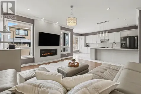 266 Shinleaf Crescent Ottawa ON K1W 0J2
