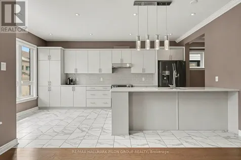 266 Shinleaf Crescent Ottawa ON K1W 0J2