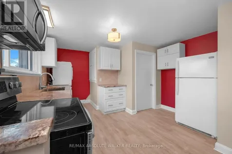 131 Dagmar Avenue Ottawa ON K1L 5T3