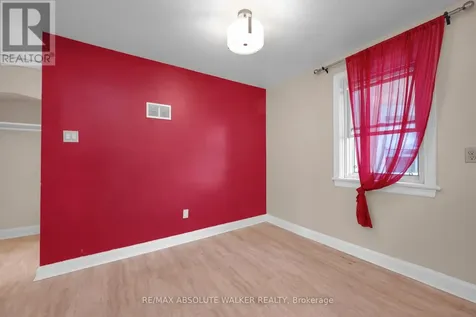 131 Dagmar Avenue Ottawa ON K1L 5T3