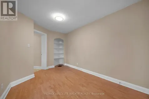 131 Dagmar Avenue Ottawa ON K1L 5T3