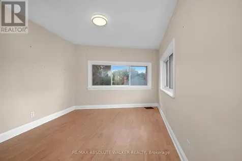 131 Dagmar Avenue Ottawa ON K1L 5T3