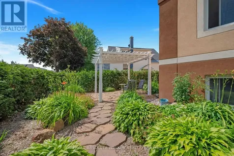 131 Dagmar Avenue Ottawa ON K1L 5T3