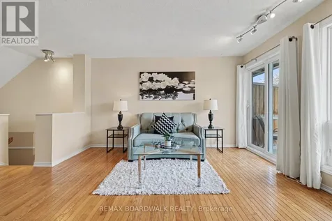 1607 Locksley Lane Ottawa ON K1J 1B6