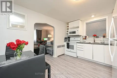 154-156 Dagmar Avenue Ottawa ON K1L 5T2
