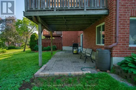 77 Quinterra Court Ottawa ON K1V 1K9