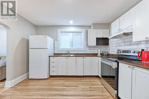 154-156 Dagmar Avenue Ottawa ON K1L 5T2