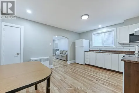 154-156 Dagmar Avenue Ottawa ON K1L 5T2