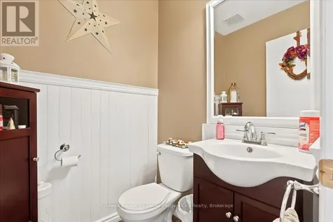 75 Edison Crescent Stratford ON N5A 7V2