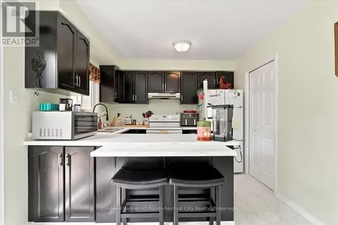 75 Edison Crescent Stratford ON N5A 7V2