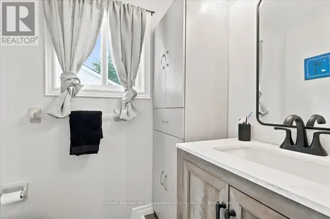 75 Edison Crescent Stratford ON N5A 7V2