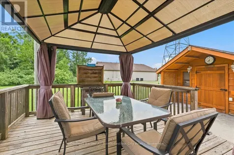 75 Edison Crescent Stratford ON N5A 7V2