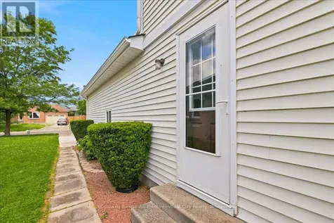 75 Edison Crescent Stratford ON N5A 7V2
