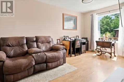 75 Edison Crescent Stratford ON N5A 7V2