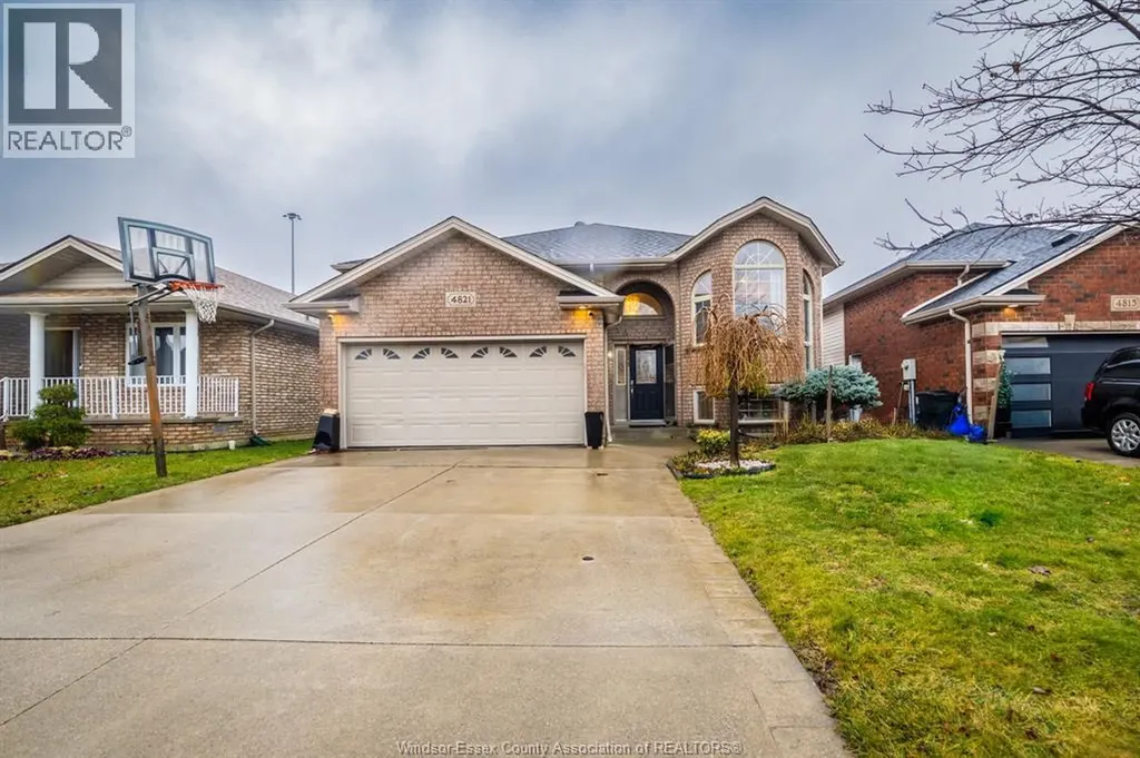 4821 Juliet Crescent Windsor ON N9G 3A6