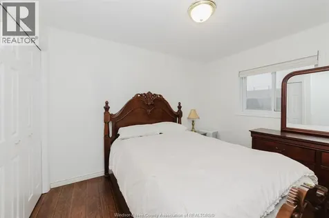 4821 Juliet Crescent Windsor ON N9G 3A6