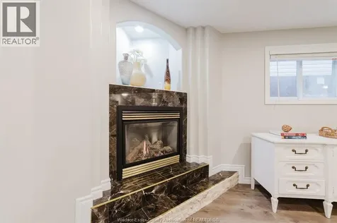 4821 Juliet Crescent Windsor ON N9G 3A6