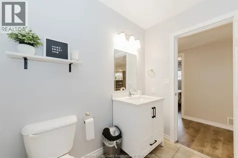 4821 Juliet Crescent Windsor ON N9G 3A6