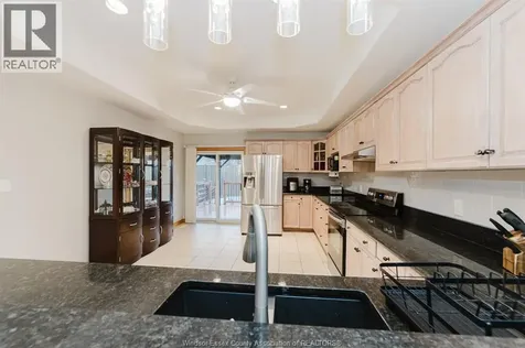 4821 Juliet Crescent Windsor ON N9G 3A6