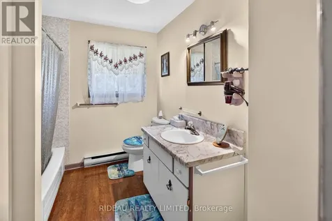 2305 Harlem Road Rideau Lakes ON K0G 1V0