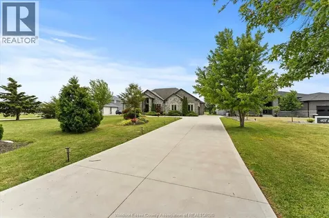 412 County Road 2 Lakeshore ON N0R 1A0