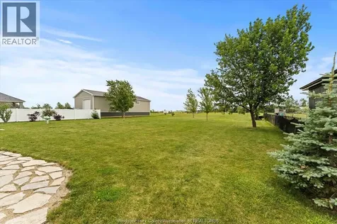 412 County Road 2 Lakeshore ON N0R 1A0