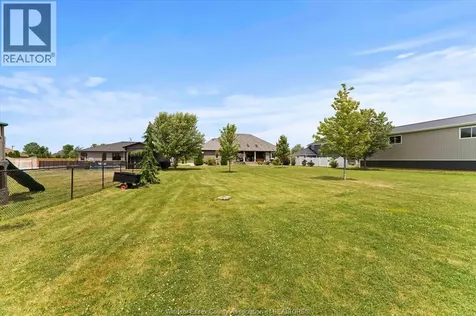 412 County Road 2 Lakeshore ON N0R 1A0