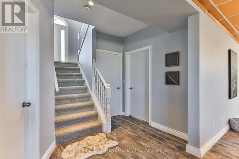 98 Thomas Avenue Brantford ON N3S 7V4
