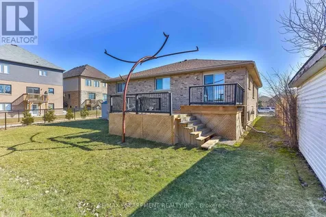 98 Thomas Avenue Brantford ON N3S 7V4
