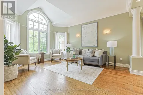 5633 Lakeshore Road Whitchurch-stouffville ON L4A 7X3