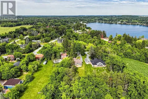 5633 Lakeshore Road Whitchurch-stouffville ON L4A 7X3