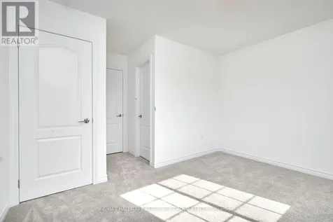 8 Andean Lane Barrie ON L9J 0J4