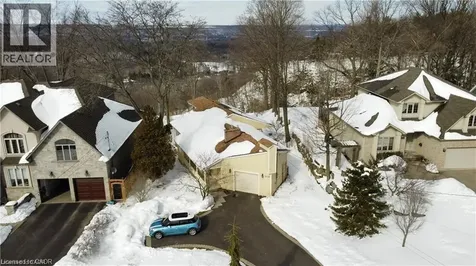 919 Montgomery Drive Ancaster ON L9G 3H6