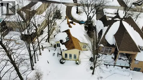 919 Montgomery Drive Ancaster ON L9G 3H6