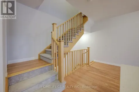 585 Colborne Street East Brantford ON N3S 0K4