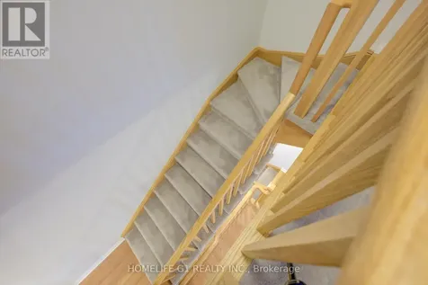 585 Colborne Street East Brantford ON N3S 0K4