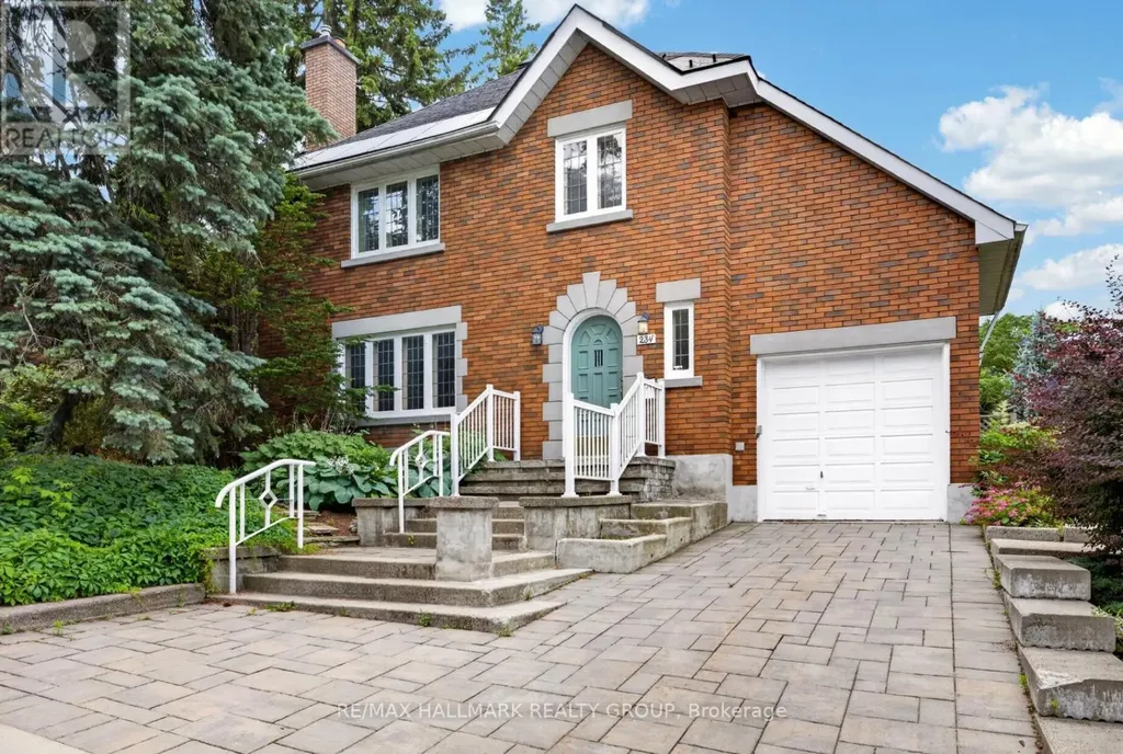 234 Old Irving Place Ottawa ON K1Y 1Z8