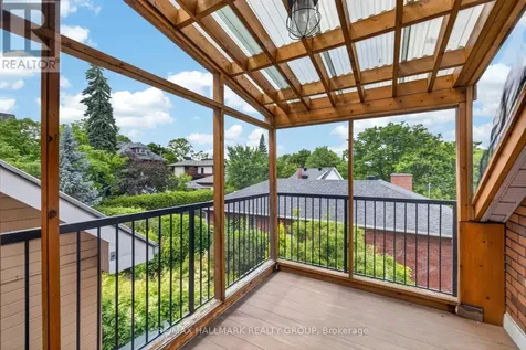 234 Old Irving Place Ottawa ON K1Y 1Z8