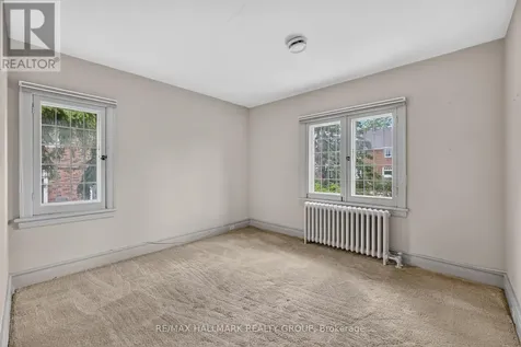 234 Old Irving Place Ottawa ON K1Y 1Z8
